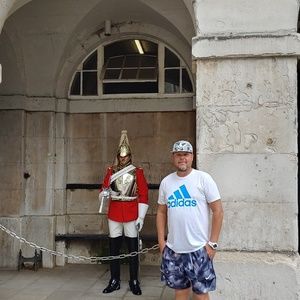 Meet your Posher, Justin